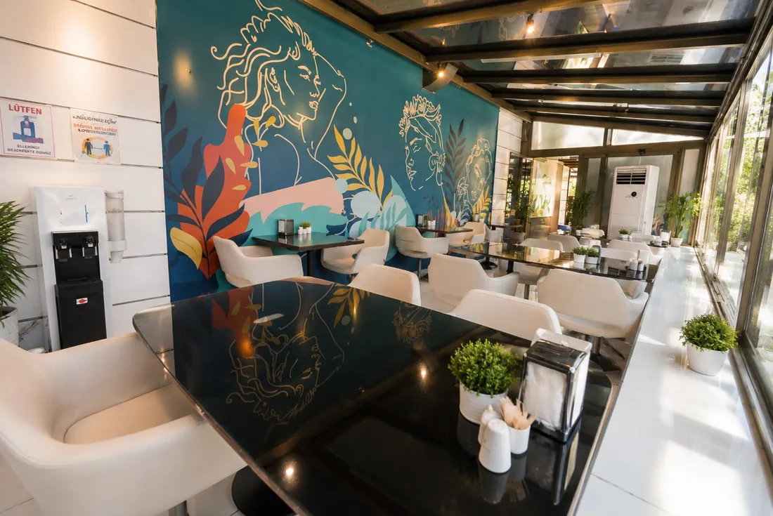 EsteCenter cafe