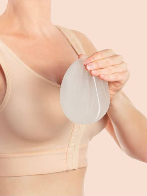 Breast augmentation surgery at EsteCenter Istanbul