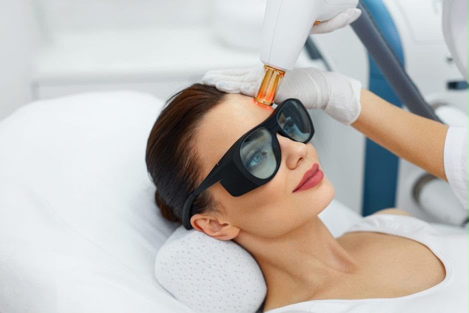 Regenlite laser treatment at EsteCenter Istanbul
